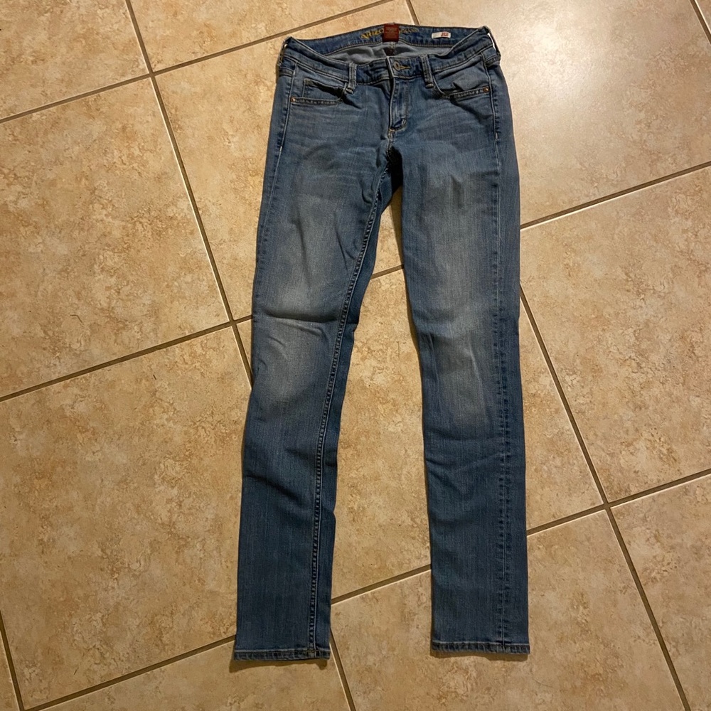 Arizona Junior’s skinny jeans